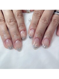 先端がガラスの様できれい♪