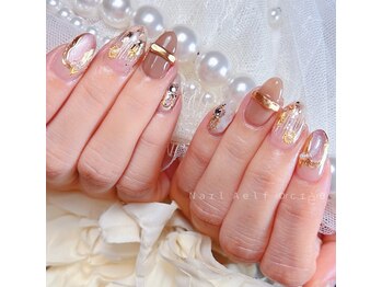 ネイルエルフ(Nail Aelf)/【三郷】上品ビジューネイル