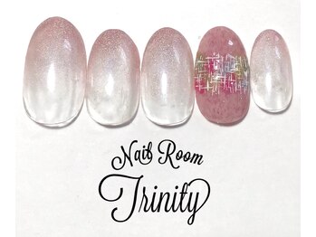 ネイルルーム トリニティ(Nail Room Trinity)/150種類以上選べるアート付