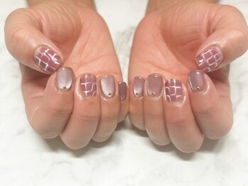 シマシマ柄マグネットネイル