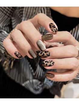 リサネイル(LISA NAIL)/