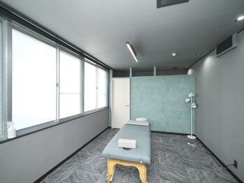 整体院 ワン(ONE)の写真/朝8時から営業中だから仕事前にも通えます♪肩こり、腰のつらさ、足の違和感、腕の不調、長年の悩みを改善!