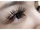 アルーア(Allure)の写真/メガフラットラッシュで視線を引き付けるまなざしに☆理想のぱっちりアイを手に入れる♪