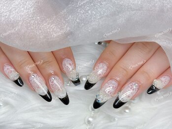レースネイル　フレンチネイル