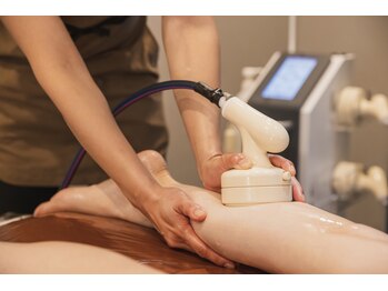 華(hana)/ハイパーシェイプ