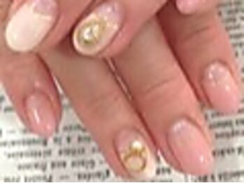 パーツビジューネイル