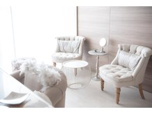 ロザンナ 武蔵浦和店(ROSANNA)/待合ルーム