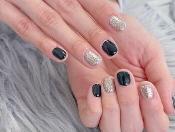 ニナズネイル(Nina's Nail)/やり放題