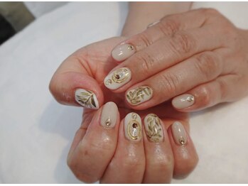 ロータス Lotus/リーフネイル