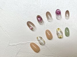 上品ビジューネイル　￥8850