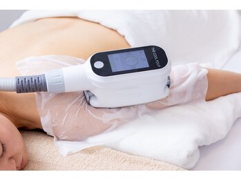 プリマルーチェ/脂肪冷却で二の腕ホッソリ