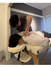 フレッチャ(FRECCIA)/肩甲骨剥がし