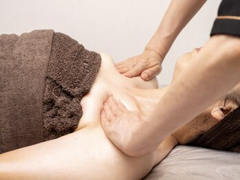 リボン(Ribbon)/上半身オイルリンパマッサージ