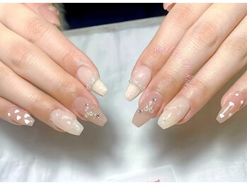 キヒ 秋葉原店(Kihi)/大人可愛いネイル/やり放題