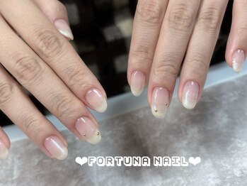 フォルトゥーナ 神田(Fortuna)/冬のグラデーションデザイン