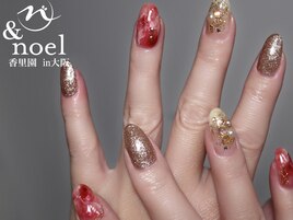 グレージュ×レッド天然石ネイル