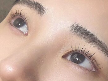 ネイルアンドまつげエクステ専門サロン スリー(THREE)/Uカール