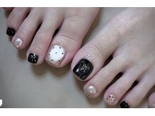 ユリナリタ(YuRi Narita)/