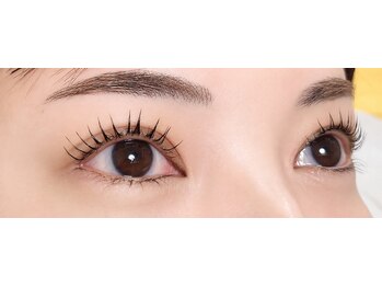 スワロ 広島店(Swallow)の写真/【19時まで営業★パルコすぐ】大人女性に大人気!!10分で目元ピ-ンッ【まつパ+ストレッチパック】30分￥5400~