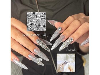 J.nailの写真/【長さ出し×こだわりの美フォルム形成★】「1本だけ折れた」「深爪」のお悩み解消◎モチの良いネイル♪