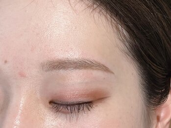 ハレコ。の写真/お一人お一人に似合わせるナチュラルな美眉をデザインします