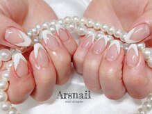 アルスネイル(Ars nail)/ホワイトvフレンチネイル