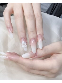 クイーンネイル 新宿(Queen nail)/長さ出し ベビーブーマー