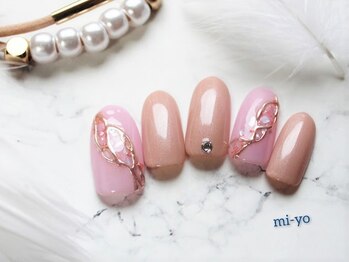 ミーヨ ネイル(mi-yo nail)/【定額¥8800(税込)★】