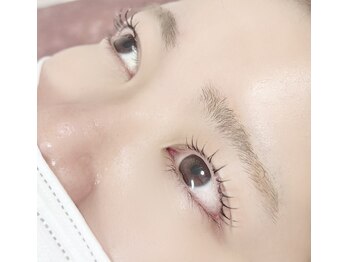 プルティティア(Pultitia)/lashlift