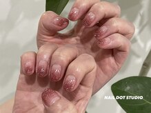 ネイルドットスタジオ 堺筋本町(NAIL DOT STUDIO)/ラメグラデーション