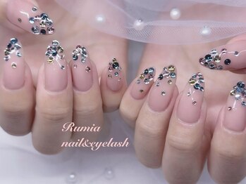 ルミア(Rumia)/ストーングラデーションネイル