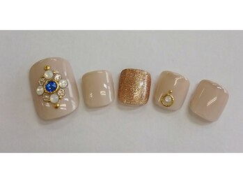 アマービレ(Amabile)/初回他店オフ無料Foot定額¥7500