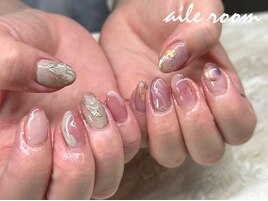 ピンクちぐはぐnail