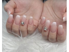 ベイビーブーマービジューネイル