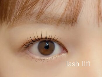 プラス サード(Plus 3rd)/まつ毛パーマ