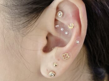 グリッタープラス(glitter plus)/耳つぼジュエリー