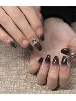 ベティーネイル(Betty)/