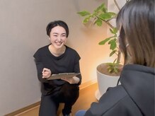 爆睡ヘッドスパ スロウの雰囲気(ヘッドスパ/眼精疲労/睡眠質改善/肩こり/マッサージ/四日市市)