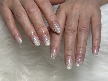 乳白色マグネット♪RINO