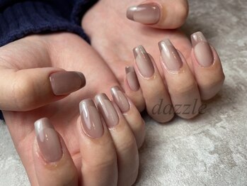 ダズル(dazzle)の写真/【伊勢崎】シンプルな中にもあなたらしさを表現!周りと差をつけるネイルをご提案いたします♪