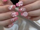 ピンクきらきらグラデネイル