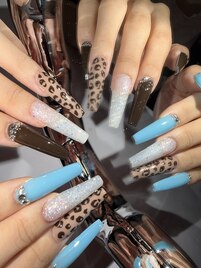 スカルプ　ヒョウ柄ネイル