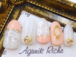 【フェミニンネイル】