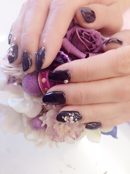 ネイルサロンアンドスクール ヴィタリティ(Vita-lity)/ブラックカラージェル