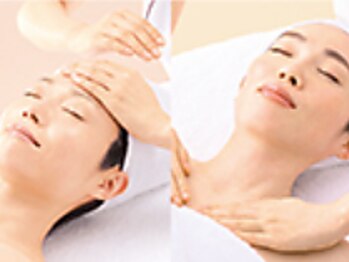 メナードフェイシャルサロン メルシーの写真/【首/肩/デコルテまで】50分の極上リセット◎毎日頑張るあなたへメナードの本格エステで至福のひとときを♪