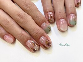 グラデーションシェルネイル