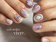 ヴィーヴル(vivre.)/チーク/ニュアンス/シェル