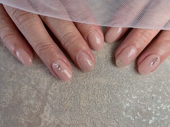 はあとねいる 岡崎駅前店の写真/シンプル～ニュアンスネイルなど人気デザインが定額¥4,400☆丁寧なカウンセリングとご提案で理想の指先へ♪