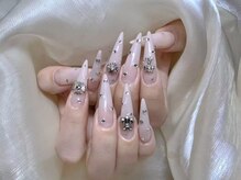 ラッキー(Lucky)の雰囲気（シンプル系/ワンホンパーツ/大人可愛いトレンドネイル！）