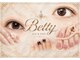 ベティ(Betty)の写真